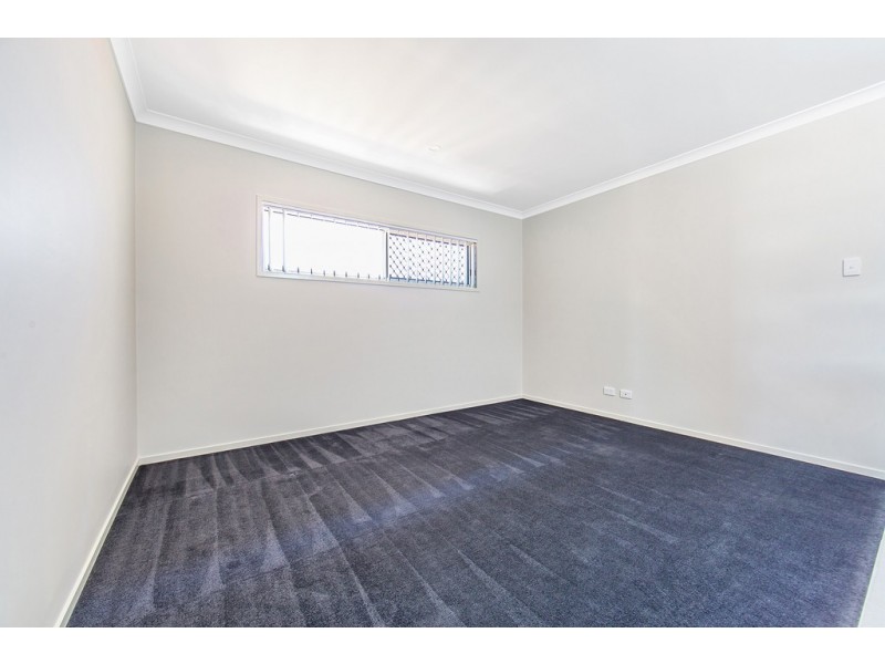 27 Comanche, Newport QLD 4020