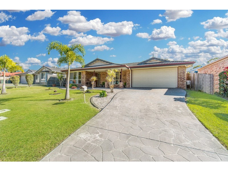 13 Milliken Circuit, Forest Lake QLD 4078