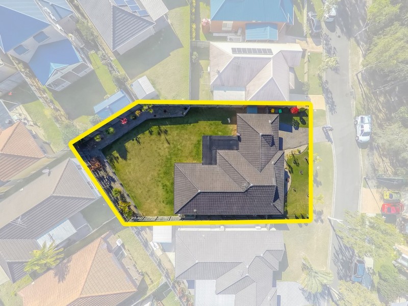 13 Milliken Circuit, Forest Lake QLD 4078