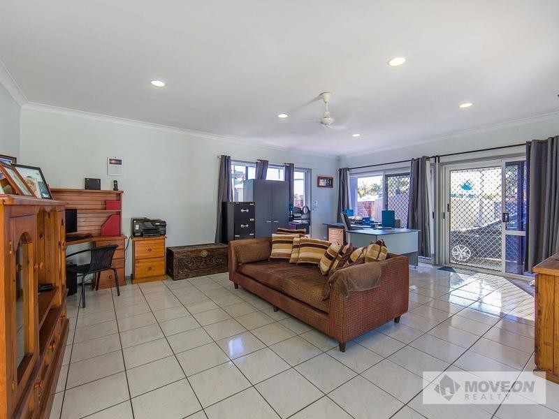 18 Australia court, Newport QLD 4020