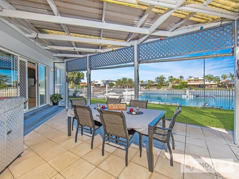 18 Australia court, Newport QLD 4020