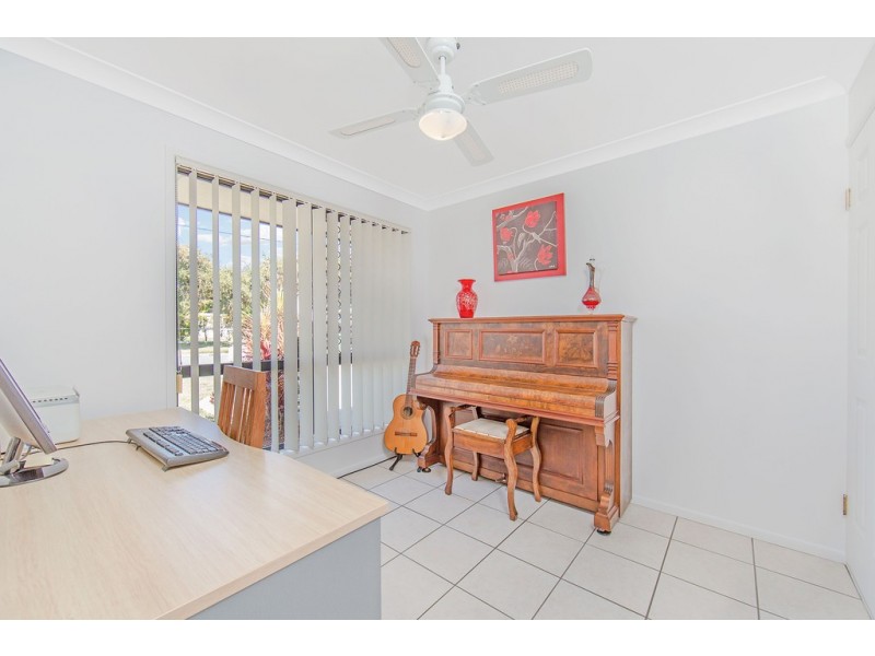 20 Mary St, Redcliffe QLD 4020