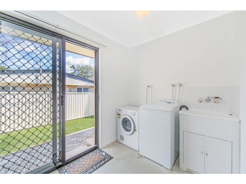 20 Mary St, Redcliffe QLD 4020