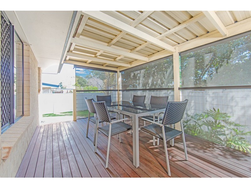 20 Mary St, Redcliffe QLD 4020