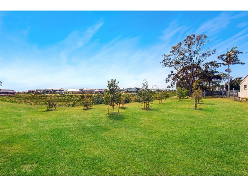 22 Masterton St, Kippa-ring QLD 4021