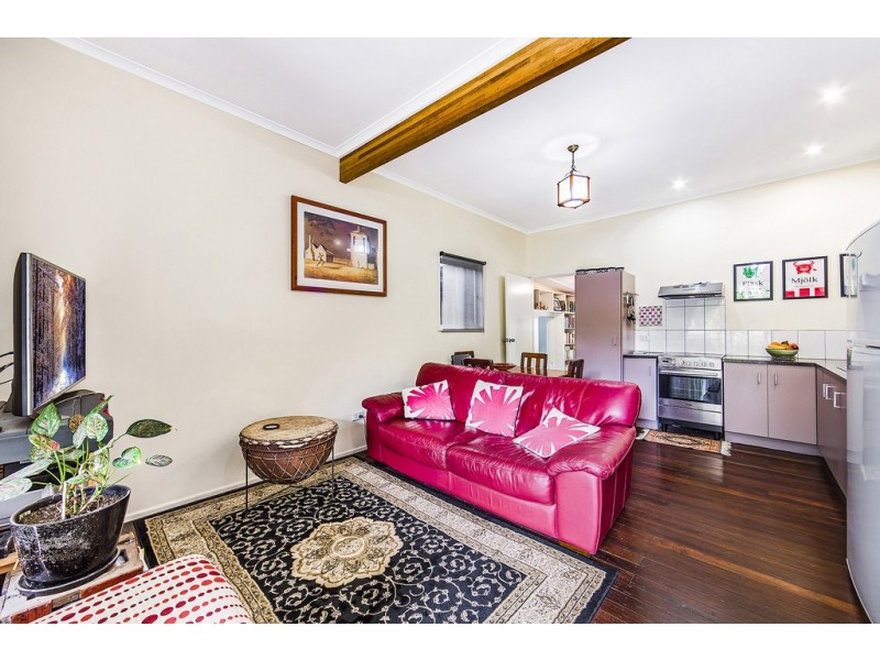 13 Robert St, Clontarf QLD 4019
