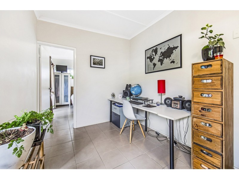 13 Robert St, Clontarf QLD 4019