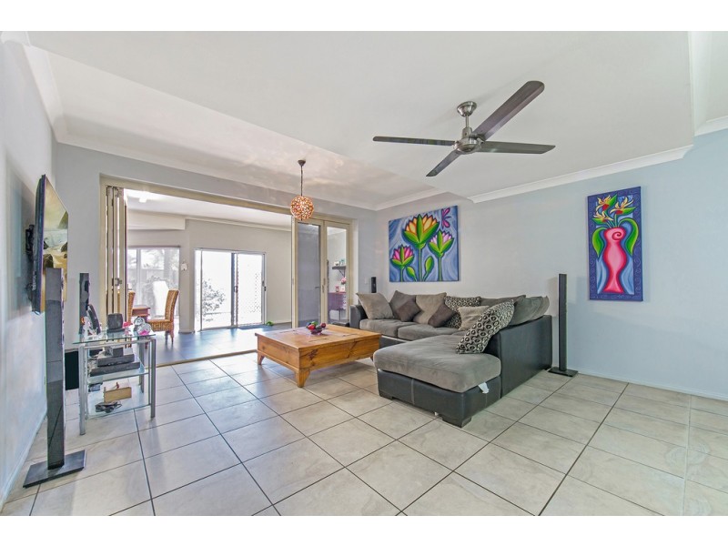 6 St Ives Court, Kippa-ring QLD 4021