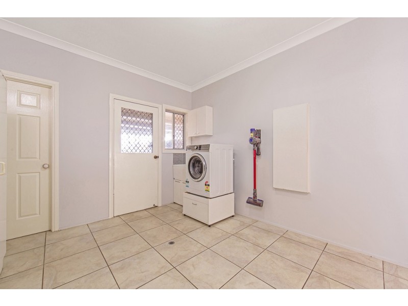 6 St Ives Court, Kippa-ring QLD 4021