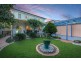 18 Oyster Point Esplanade, Scarborough QLD 4020