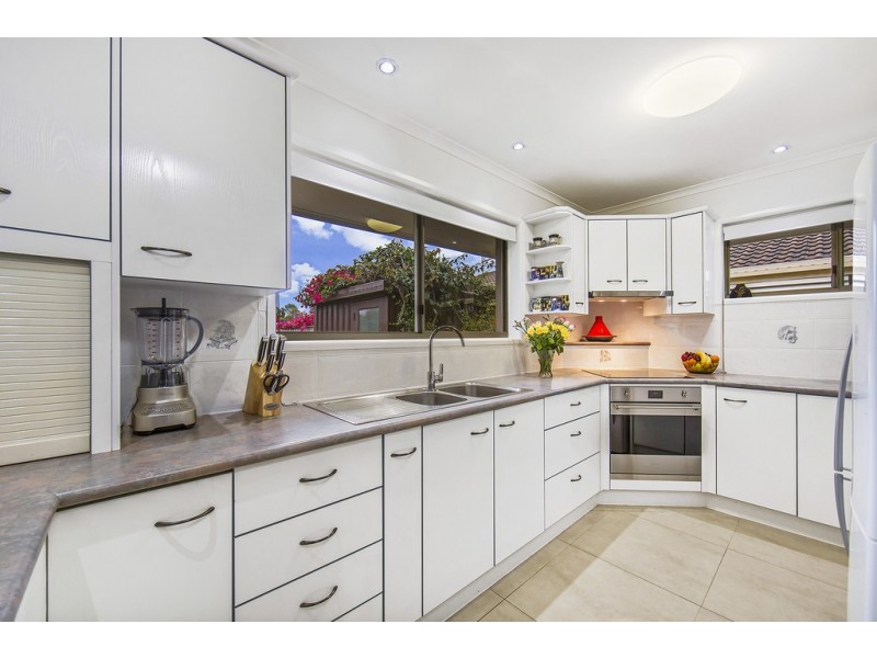 40 Daniel Court, Scarborough QLD 4020