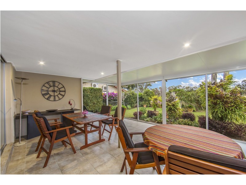 40 Daniel Court, Scarborough QLD 4020