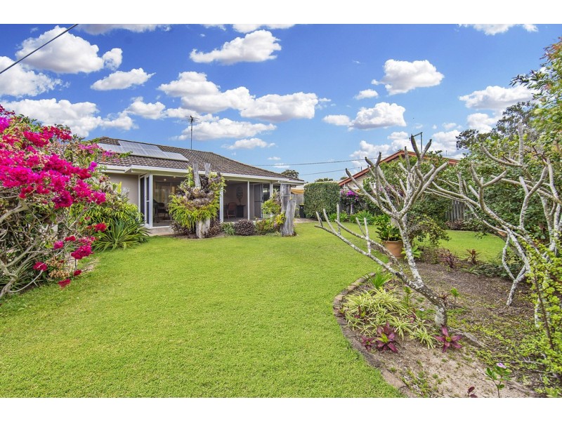 40 Daniel Court, Scarborough QLD 4020