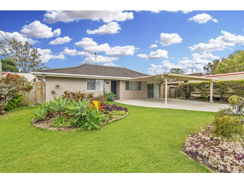 40 Daniel Court, Scarborough QLD 4020