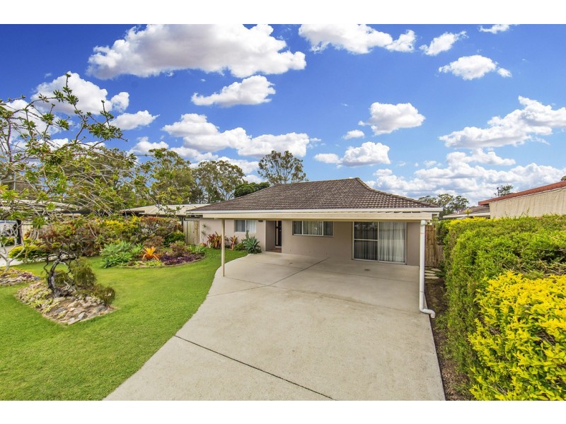 40 Daniel Court, Scarborough QLD 4020