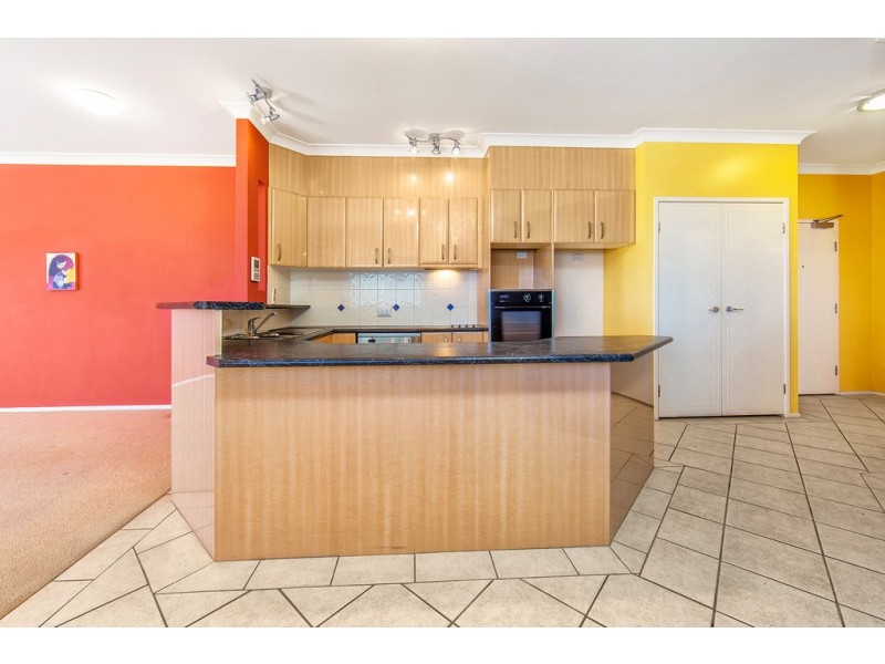 15/93 Marine Parade, Redcliffe QLD 4020