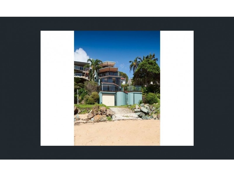 42 Whytecliffe Parade, Woody Point QLD 4019