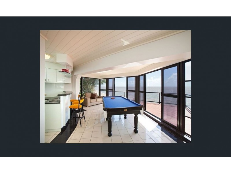 42 Whytecliffe Parade, Woody Point QLD 4019