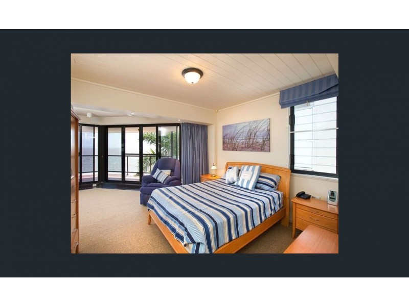 42 Whytecliffe Parade, Woody Point QLD 4019
