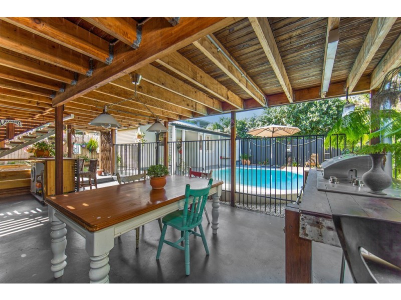 12 COWEN, Margate QLD 4019