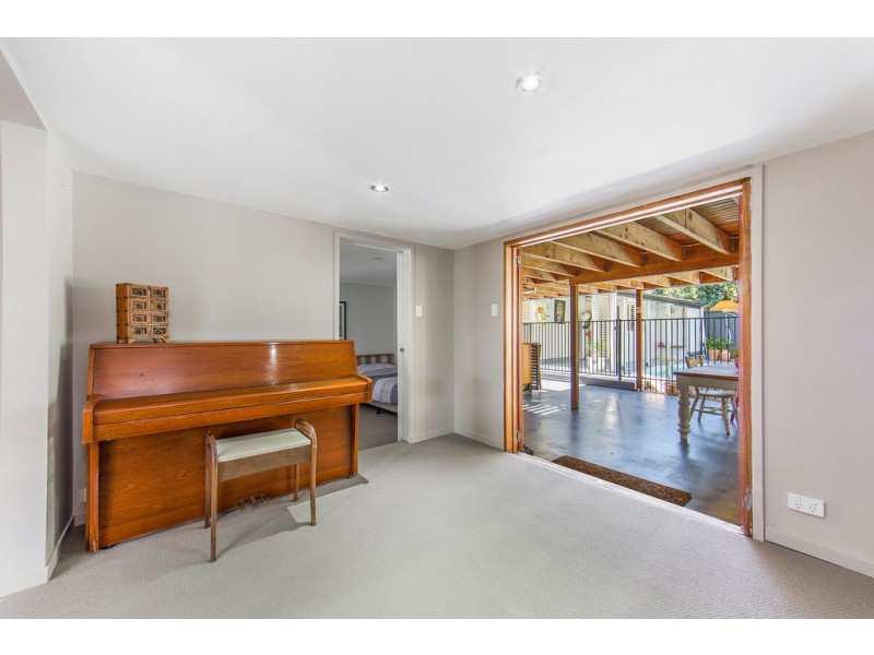 12 COWEN, Margate QLD 4019