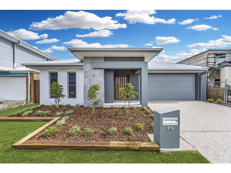 73 Lakeview Promenade, Newport QLD 4020