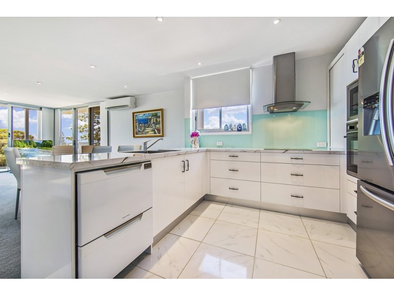 22/5 Lilla St, Woody Point QLD 4019