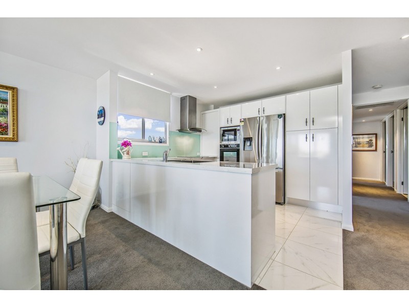22/5 Lilla St, Woody Point QLD 4019