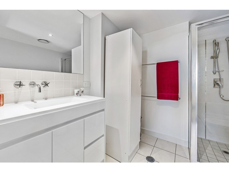 22/5 Lilla St, Woody Point QLD 4019