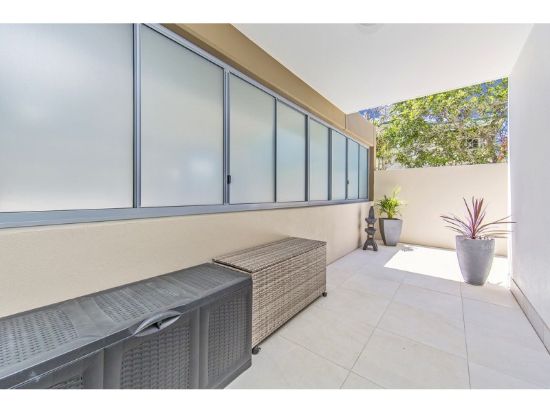 2/14 Webb St, Margate QLD 4019