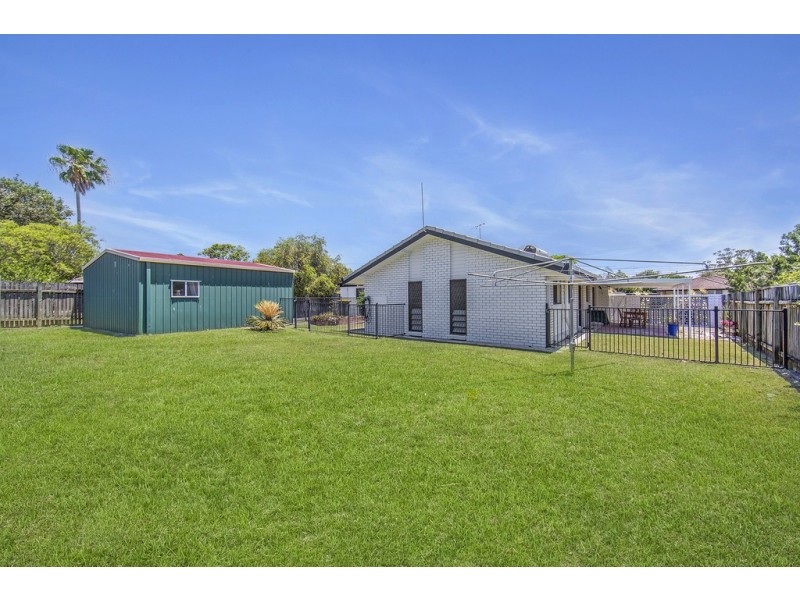 16 Hodges St, Redcliffe QLD 4020