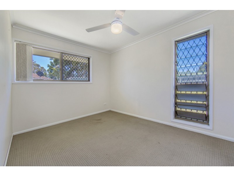 16 Hodges St, Redcliffe QLD 4020