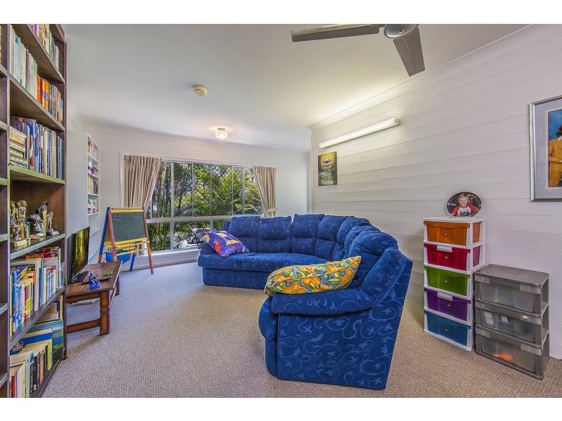 2 Joanna Street, Clontarf QLD 4019