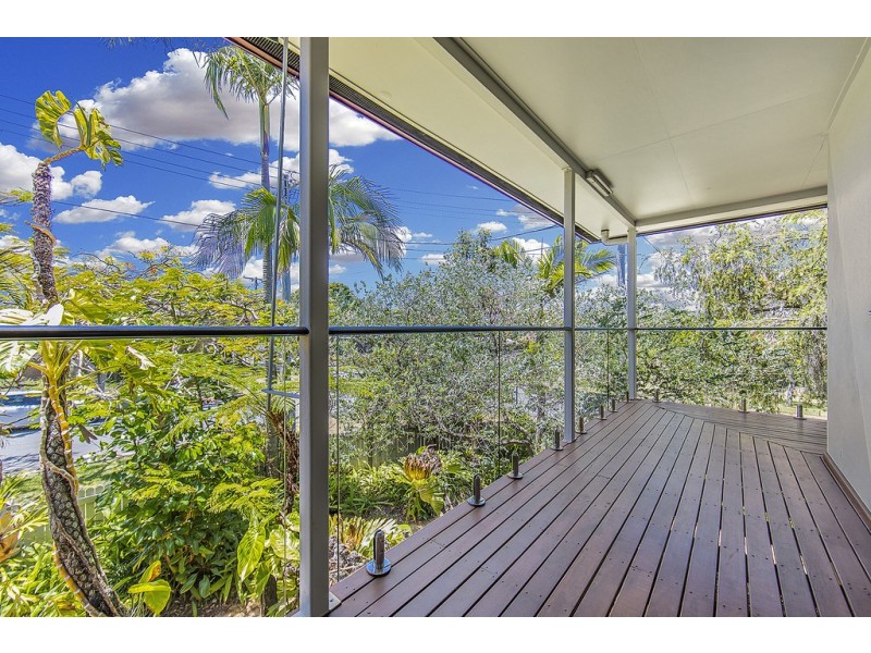 2 Joanna Street, Clontarf QLD 4019