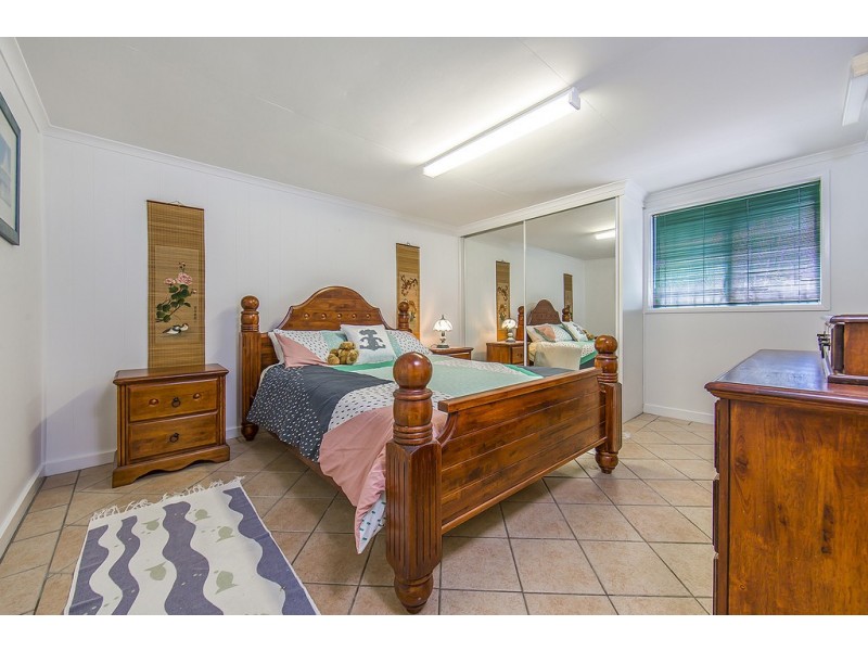 2 Joanna Street, Clontarf QLD 4019