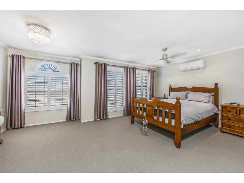 21 BEVINGTON STREET, Rothwell QLD 4022