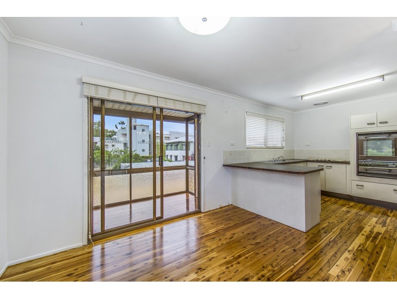 20 BELVEDERE STREET, Clontarf QLD 4019