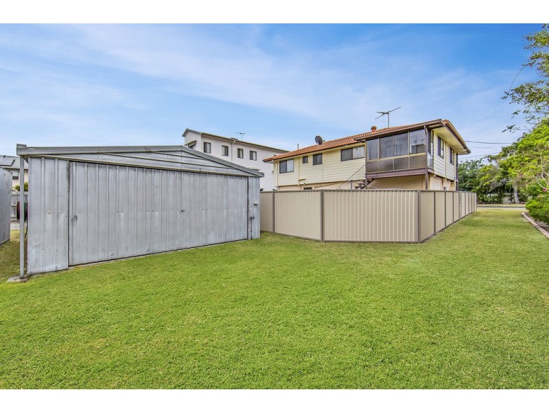 20 BELVEDERE STREET, Clontarf QLD 4019