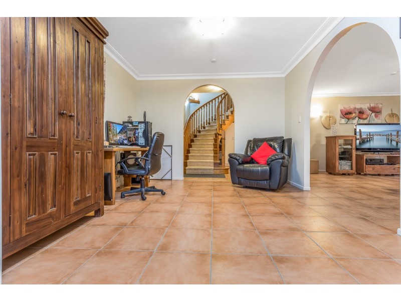 19 Pinewood Street, Redcliffe QLD 4020