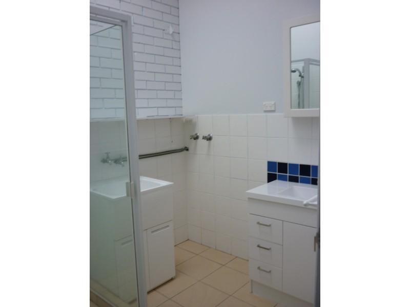 2/31 Grant Street, Redcliffe QLD 4020