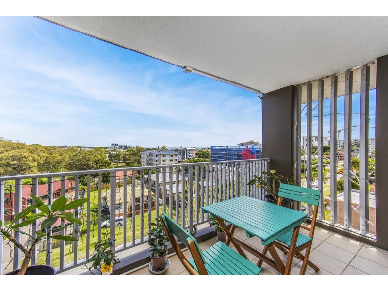 501/25 DIX STREET, Redcliffe QLD 4020