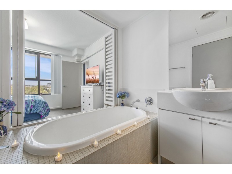 501/25 DIX STREET, Redcliffe QLD 4020
