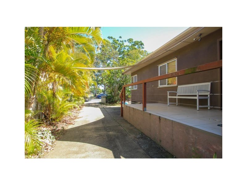 54 Bell St, Clontarf QLD 4019