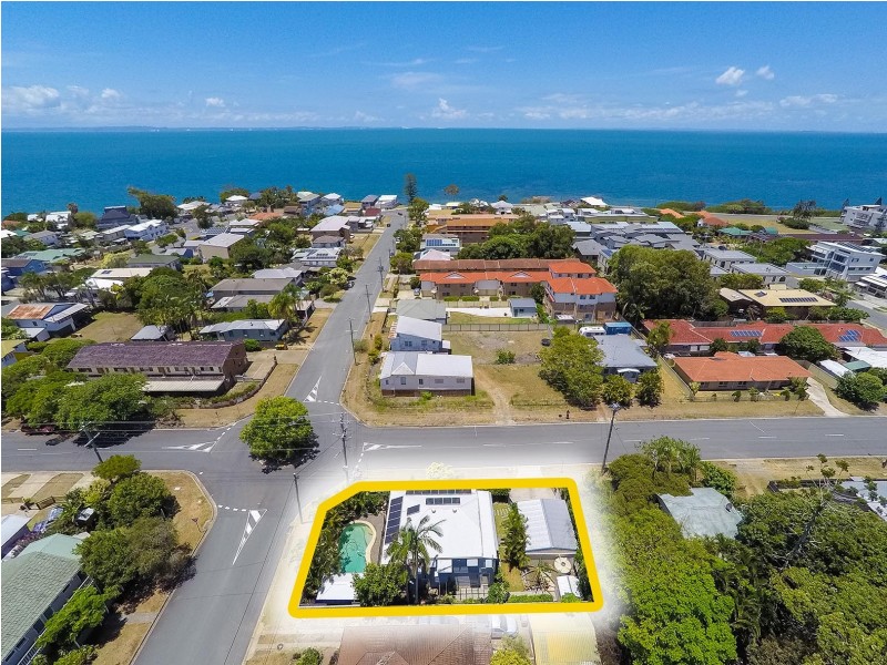 73 Kate St, Woody Point QLD 4019