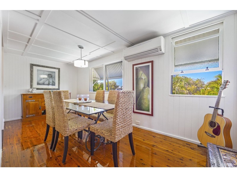 73 Kate St, Woody Point QLD 4019