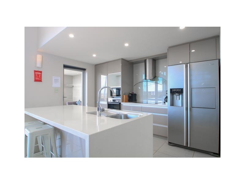 39/83 Marine Pde, Redcliffe QLD 4020