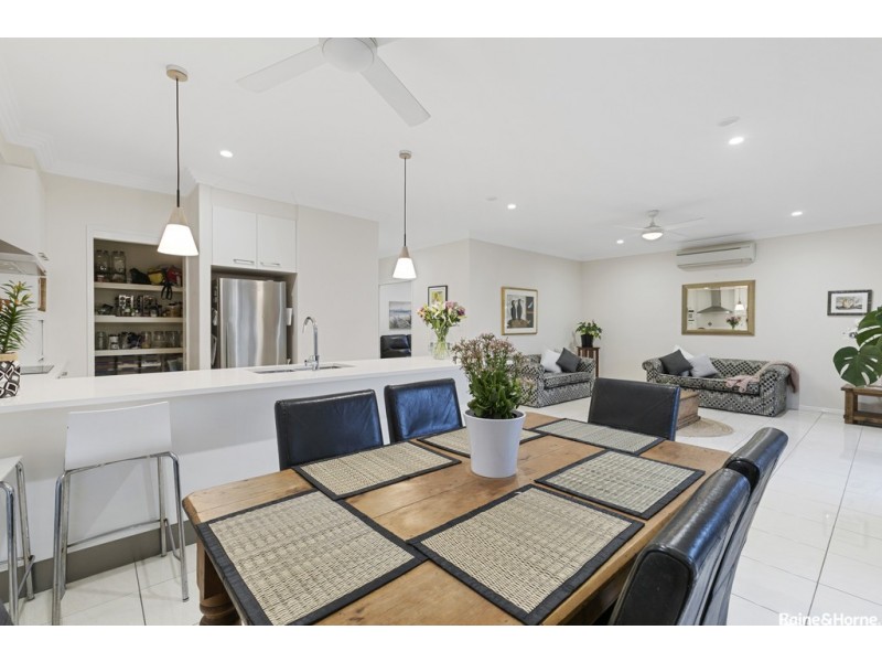 36 Macdonnell Rd, Margate QLD 4019