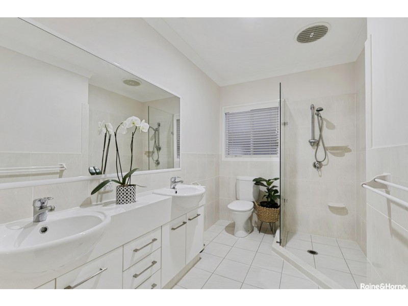 36 Macdonnell Rd, Margate QLD 4019