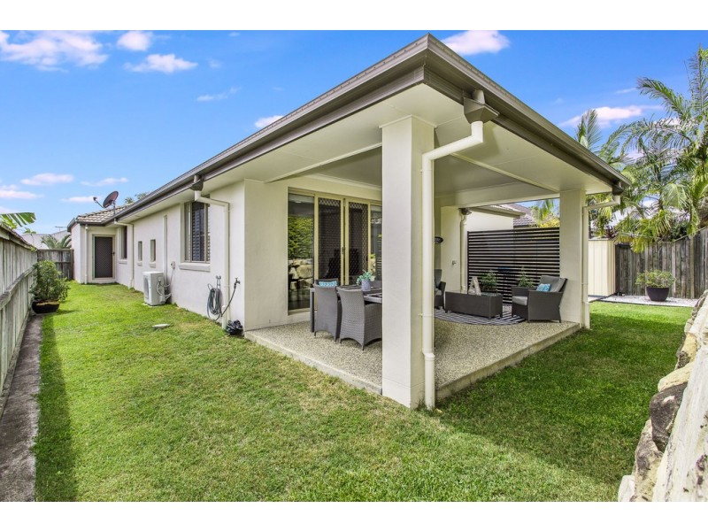 6 QUOLL CRT, North Lakes QLD 4509