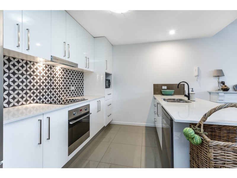 2/23 Albert St, Margate QLD 4019